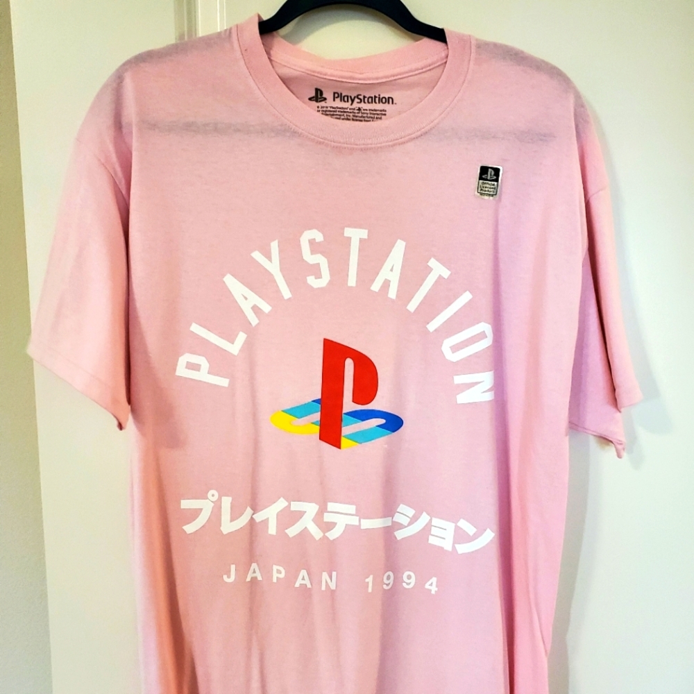 NWOT men's Playstation 1994 Japan logo t shirt tee sz L. Officially licensed